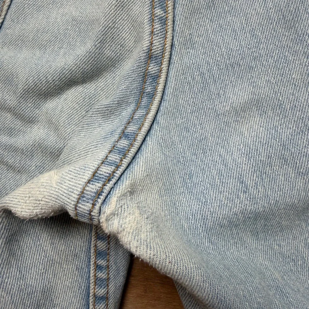 Vintage Levi's 550 Jean Shorts Mens 38 Blue Relaxed Fit Cut Off Made in USA